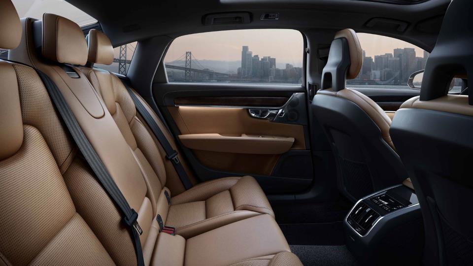 S90