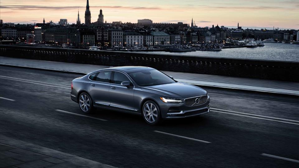 S90