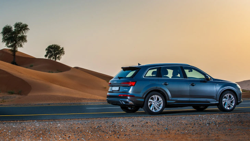 Q7