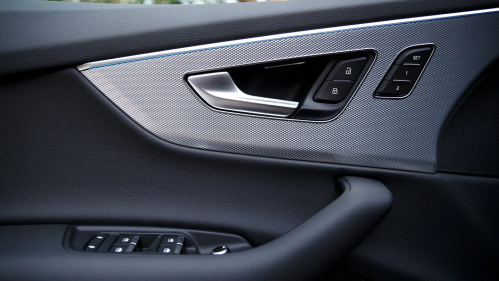 Q7