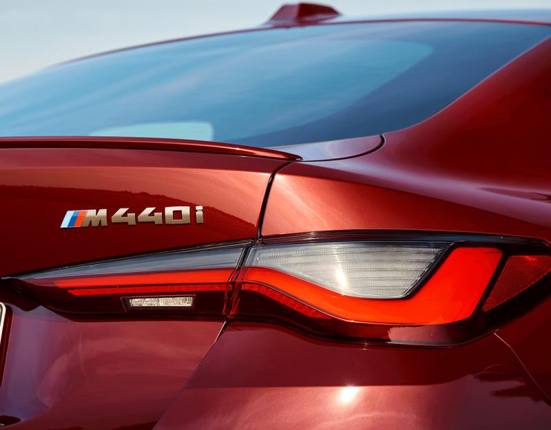 M440i