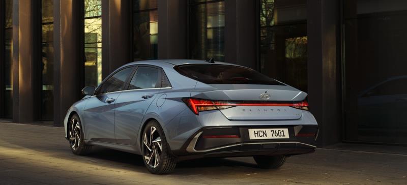 Elantra